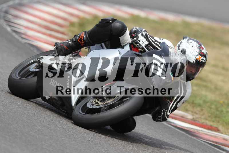 /Archiv-2022/55 14.08.2022 Plüss Moto Sport ADR/Freies Fahren/118